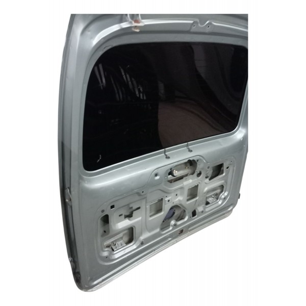 Tampa Traseira Renault Kangoo Expression Verde 2003 Detalhe Tampa Traseira Renault Kangoo Expression Verde 2003 Detalhe