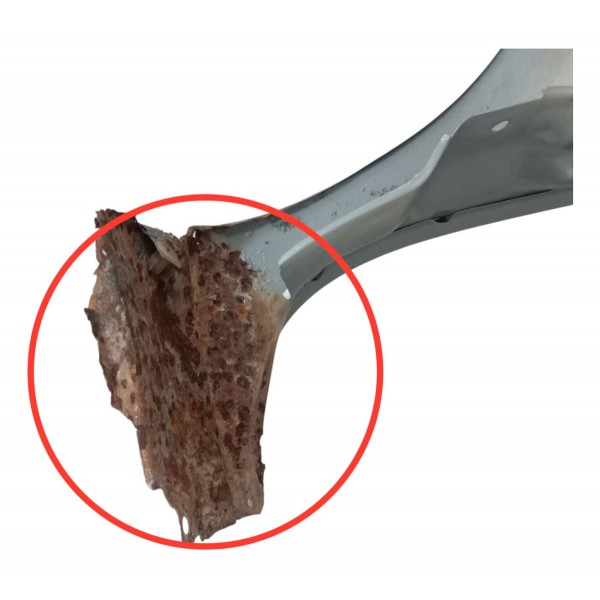 Paralama Dianteiro Direito Renault Kangoo 2002 Detalhe Paralama Dianteiro Direito Renault Kangoo 2002 Detalhe