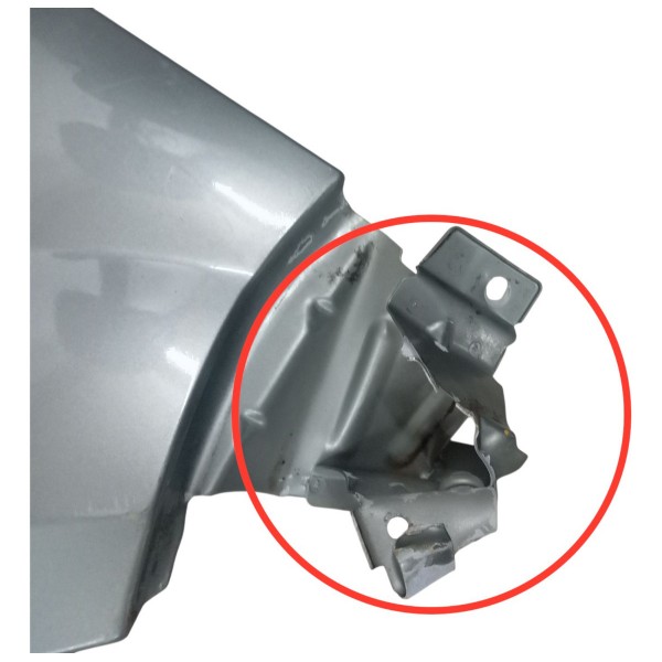 Paralama Dianteiro Direito Renault Kangoo 2002 Detalhe Paralama Dianteiro Direito Renault Kangoo 2002 Detalhe