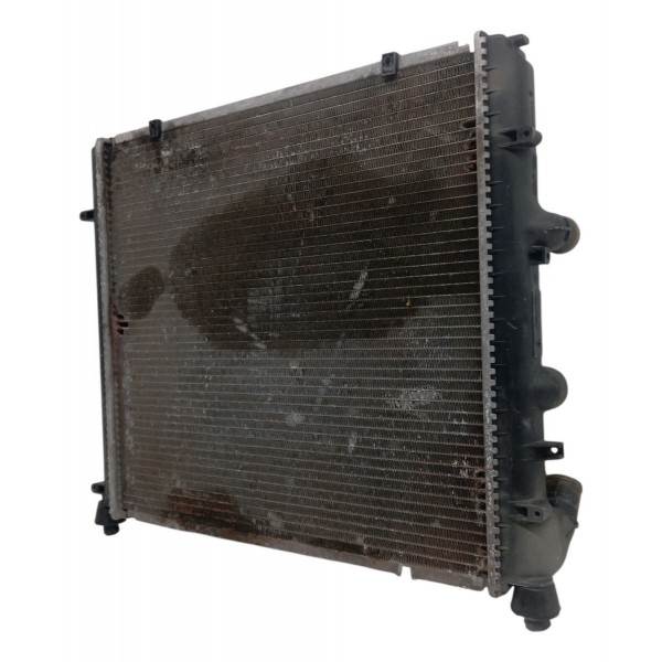 Radiador Agua Motor Renault Kangoo 1.0 2002 2003 Detalhe Radiador Agua Motor Renault Kangoo 1.0 2002 2003 Detalhe