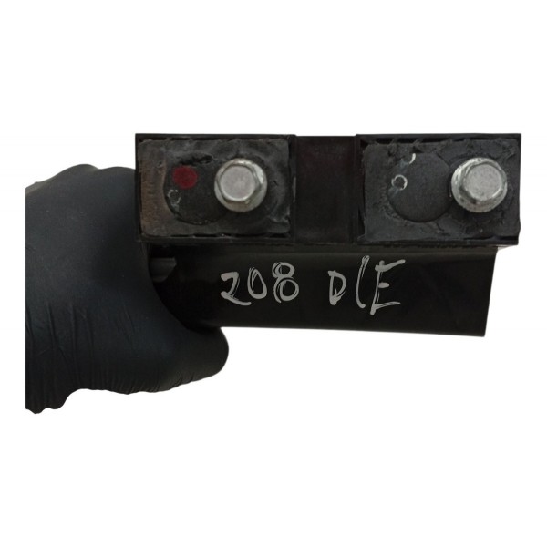 Guia Vidro Porta Dianteira Esquerdo Peugeot 208 2014 2015 Guia Vidro Porta Dianteira Esquerdo Peugeot 208 2014 2015