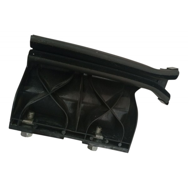 Guia Vidro Porta Dianteira Direito Peugeot 208 2014 2015 Guia Vidro Porta Dianteira Direito Peugeot 208 2014 2015