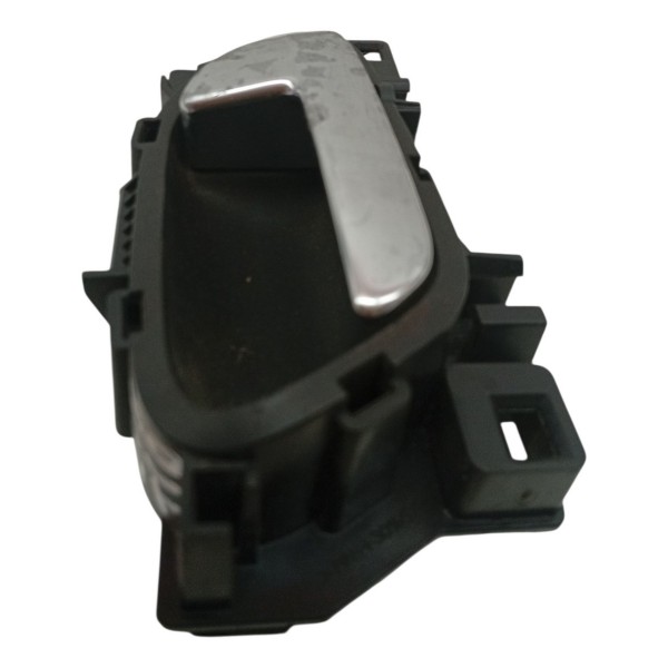 Maçaneta Interna Traseira Direita Peugeot 208 2015 2016 Maçaneta Interna Traseira Direita Peugeot 208 2015 2016