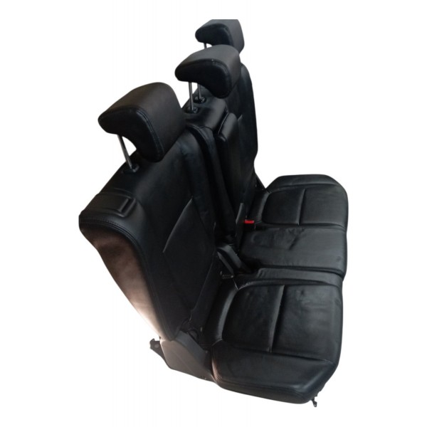 Jogo Banco Couro Traseiro Mitsubishi Outlander 2.0 2015 2016 Jogo Banco Couro Traseiro Mitsubishi Outlander 2.0 2015 2016