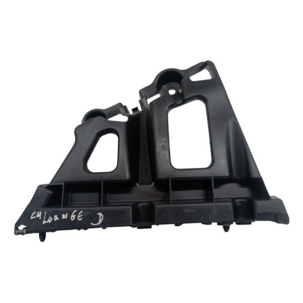 Guia Direito Parachoque Citroën C4 Lounge 2014 2015 2016 Guia Direito Parachoque Citroën C4 Lounge 2014 2015 2016