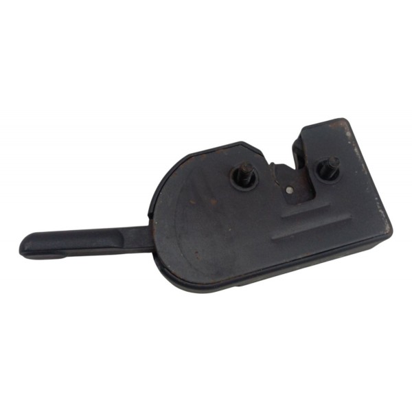 Trava Trinco Esquerdo Encosto Banco Traseiro Jac J5 2012 Trava Trinco Esquerdo Encosto Banco Traseiro Jac J5 2012