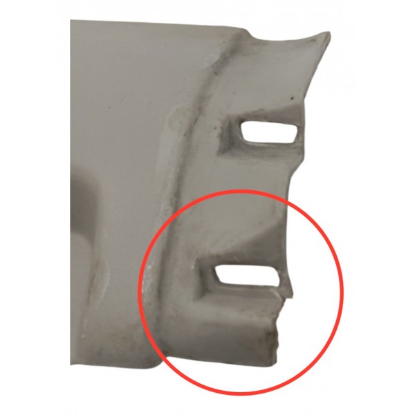 Moldura Superior Traseira Direita Gm Astra 2003 Detatalhe Moldura Superior Traseira Direita Gm Astra 2003 Detatalhe