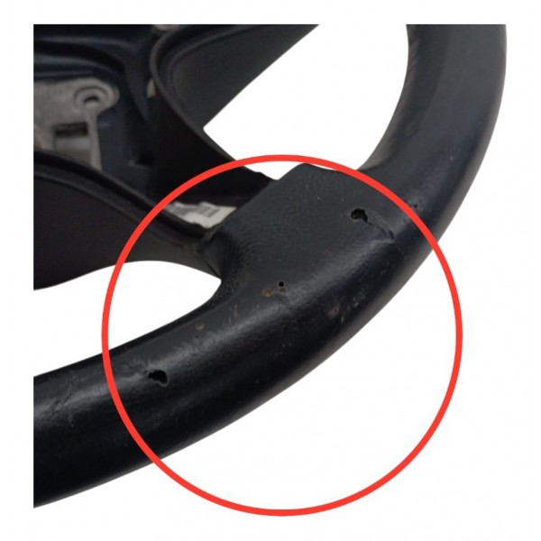 Volante Mercedes Benz C180 C200 2008 2009 2010 2011 Detalhe Volante Mercedes Benz C180 C200 2008 2009 2010 2011 Detalhe