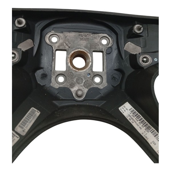 Volante Mercedes Benz C180 C200 2008 2009 2010 2011 Detalhe Volante Mercedes Benz C180 C200 2008 2009 2010 2011 Detalhe