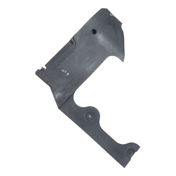 Protetor Defletor Interno Radiador Peugeot 307 2005 Detalhe Protetor Defletor Interno Radiador Peugeot 307 2005 Detalhe