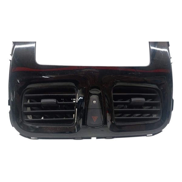 Moldura Painel Central Difusor Ar Renault Logan Sandero 2009 Moldura Painel Central Difusor Ar Renault Logan Sandero 2009
