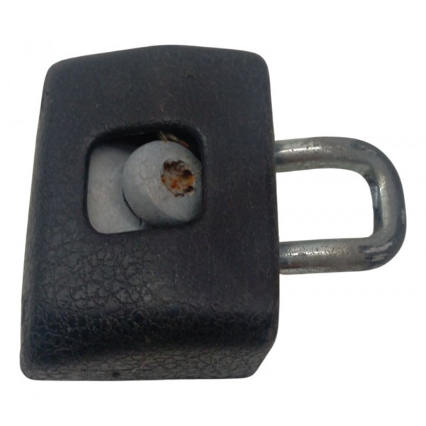 Batente Tampa Traseira Renault Logan 1.0 2008 2009 2010 2011 Batente Tampa Traseira Renault Logan 1.0 2008 2009 2010 2011