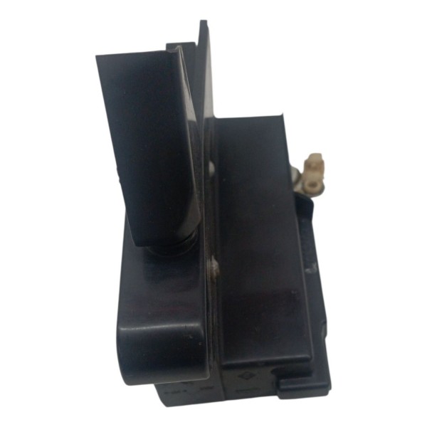 Fechadura Dianteira Direita Renault Logan 1.0 2008 2009 2010 Fechadura Dianteira Direita Renault Logan 1.0 2008 2009 2010