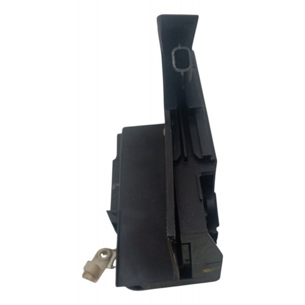 Fechadura Dianteira Direita Renault Logan 1.0 2008 2009 2010 Fechadura Dianteira Direita Renault Logan 1.0 2008 2009 2010