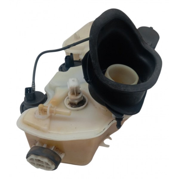 Reservatório Partida Frio Parabrisa Renault Sandero 2017