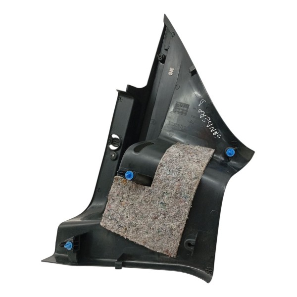 Moldura Suporte Bagagito Direito Renault Sandero 1.0 2017 Moldura Suporte Bagagito Direito Renault Sandero 1.0 2017