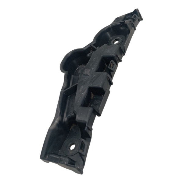 Guia Parachoque Dianteiro Direito Renault Sandero 1.0 2017 Guia Parachoque Dianteiro Direito Renault Sandero 1.0 2017