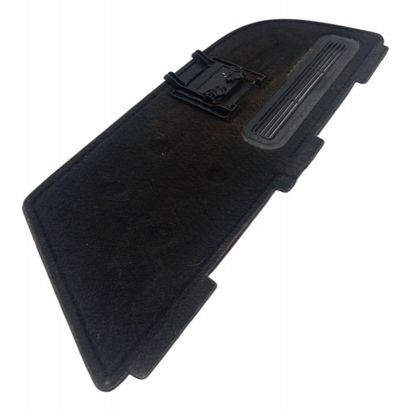 Tampa Acabamento Lateral Esquerdo Porta Malas Audi A3 2000 Tampa Acabamento Lateral Esquerdo Porta Malas Audi A3 2000