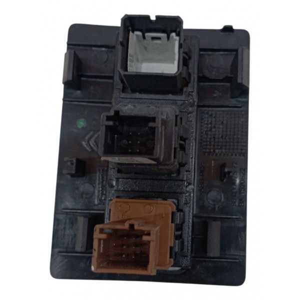 Moldura Botão Trava Vidro Citroen C3 1.5 2015 2016 2017 2018 Moldura Botão Trava Vidro Citroen C3 1.5 2015 2016 2017 2018