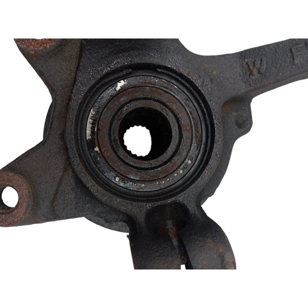 Montante Cubo Dianteiro Direito Renault Sandero 2014 2015