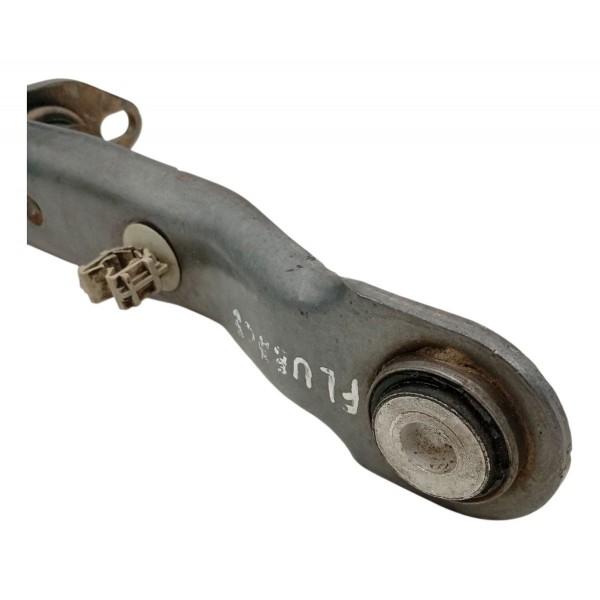 Braço Suporte Agregado Renault Fluence 2013 2014 2015 Braço Suporte Agregado Renault Fluence 2013 2014 2015
