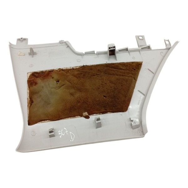 Acabamento Coluna Traseira Direita Peugeot 307 2006 2007