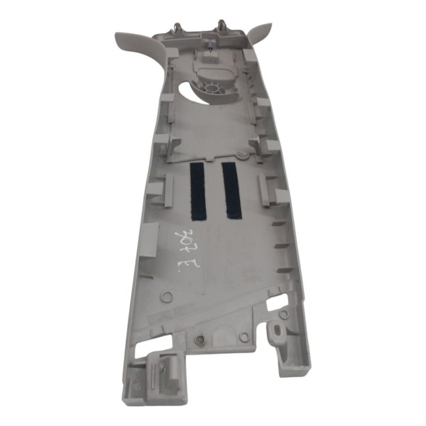 Moldura Coluna Esquerda Cinto Peugeot 307 1.6 Presence 2006 Moldura Coluna Esquerda Cinto Peugeot 307 1.6 Presence 2006