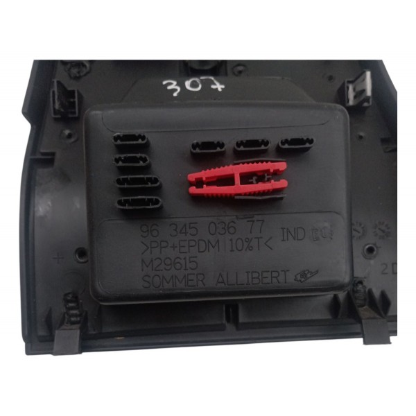 Acabamento Tampa Caixa Fusível Painel Peugeot 307 1.6 2006