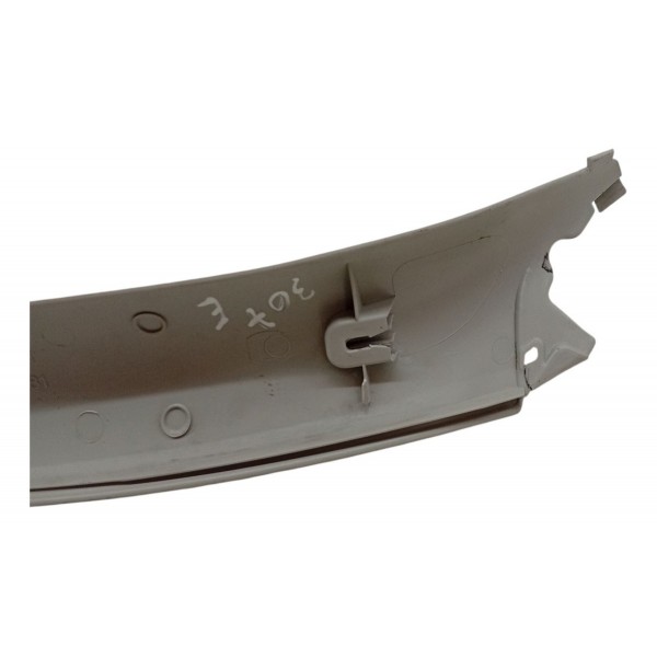 Acabamento Vidro Porta Malas Esquerdo Peugeot 307 2006 2007 Acabamento Vidro Porta Malas Esquerdo Peugeot 307 2006 2007