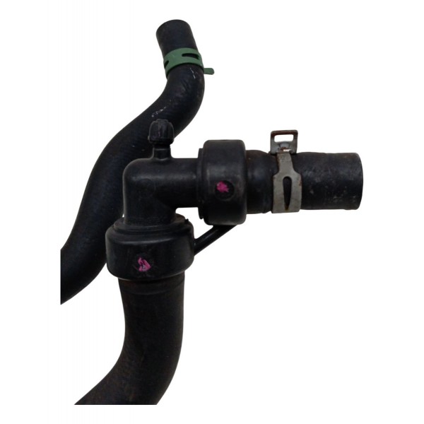 Mangueira Inferior Radiador T Duplo Renault Logan 1.6 2008 Mangueira Inferior Radiador T Duplo Renault Logan 1.6 2008