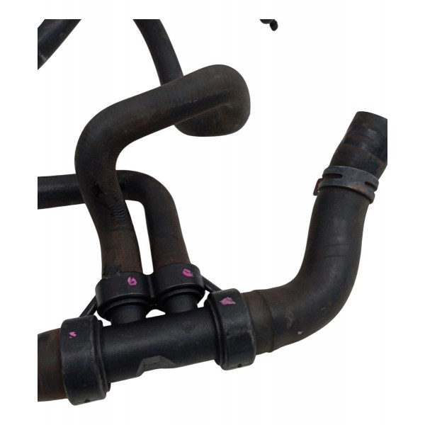 Mangueira Inferior Radiador T Duplo Renault Logan 1.6 2008 Mangueira Inferior Radiador T Duplo Renault Logan 1.6 2008