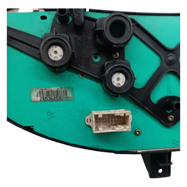 Painel Instrumentos Peugeot 206 Sw1.0 2003 2004 2005 Detalhe Painel Instrumentos Peugeot 206 Sw1.0 2003 2004 2005 Detalhe