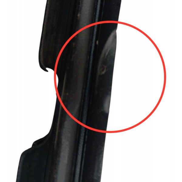 Pestana Porta Dianteira Esquerda Vw Jetta 2008 2009 Detalhe Pestana Porta Dianteira Esquerda Vw Jetta 2008 2009 Detalhe