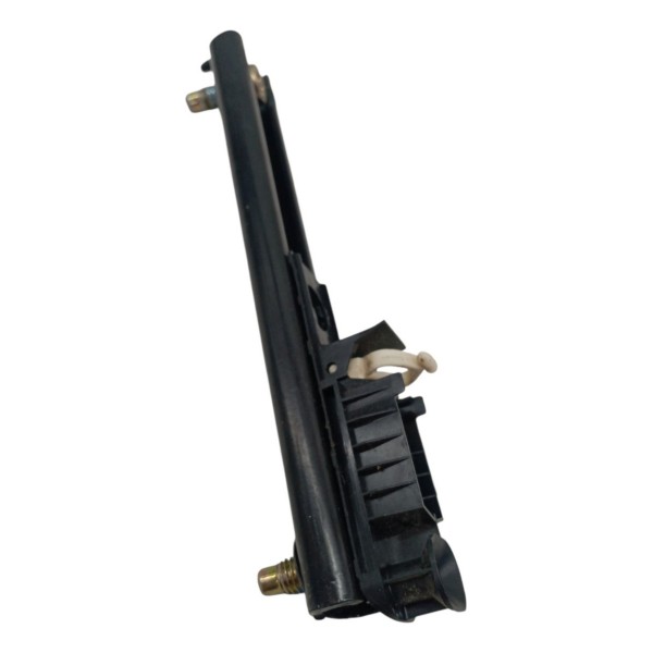 Trilho Regulagem Altura Cinto Esquerdo Ford Focus 2001 2002 Trilho Regulagem Altura Cinto Esquerdo Ford Focus 2001 2002