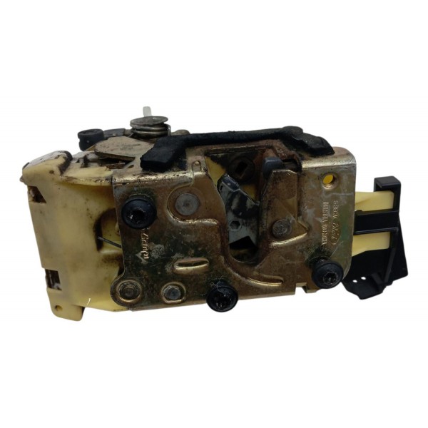 Fechadura Porta Traseira Direita Ford Focus 2001 2002 2003 Fechadura Porta Traseira Direita Ford Focus 2001 2002 2003