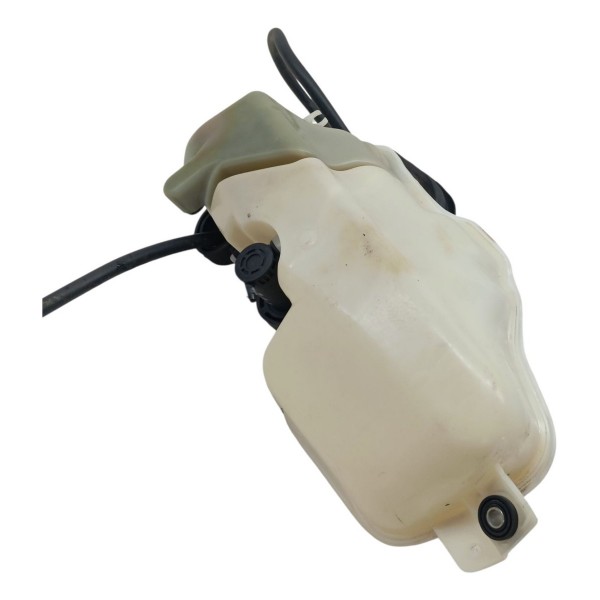 Reservatório Parabra Partida Frio Renault Logan 2008 Detalhe Reservatório Parabra Partida Frio Renault Logan 2008 Detalhe