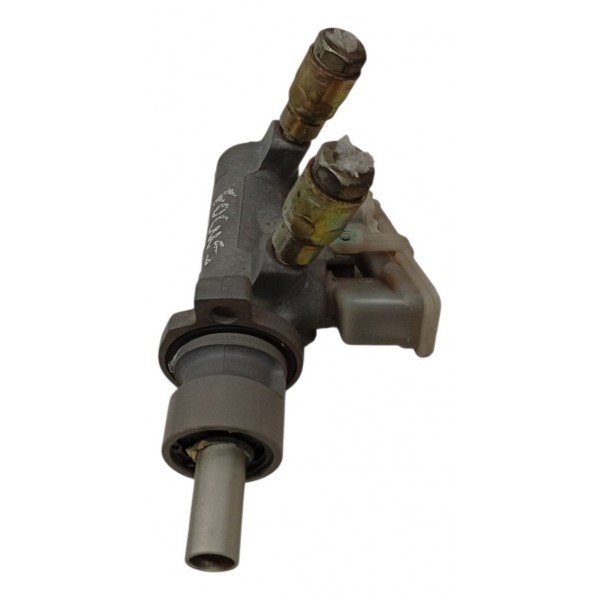 Cilindro Mestre Freio Ford Focus Sedan 2.0 2001 2002 2002 Cilindro Mestre Freio Ford Focus Sedan 2.0 2001 2002 2002