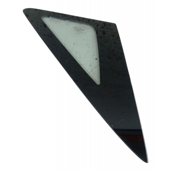 Vidro Fixo Vigia Esquerdo Ford Focus Sedan 2.0 2002 Detalhe Vidro Fixo Vigia Esquerdo Ford Focus Sedan 2.0 2002 Detalhe