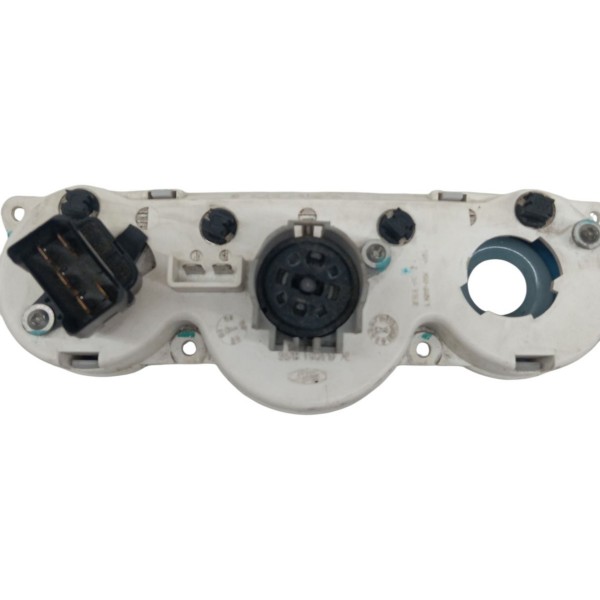 Comando Ar Condicionado Ford Focus Sedan 2.0 Glx 2001 2002 Comando Ar Condicionado Ford Focus Sedan 2.0 Glx 2001 2002