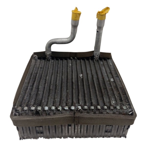 Radiador Evaporador Ford Focus Sedan 2.0 2001 2002 2003 2004 Radiador Evaporador Ford Focus Sedan 2.0 2001 2002 2003 2004