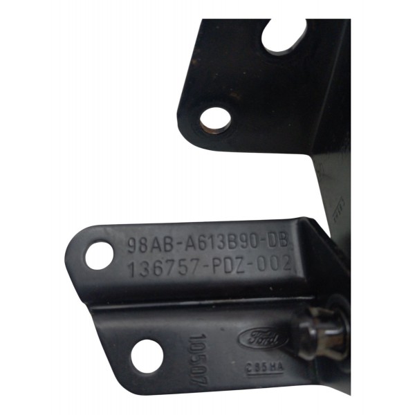 Suporte Banco Traseiro Meio Ford Focus Sedan 2001 2002 Suporte Banco Traseiro Meio Ford Focus Sedan 2001 2002