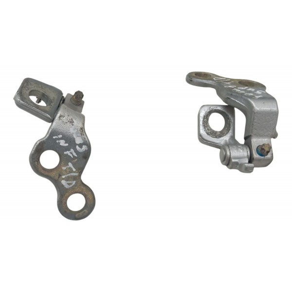 Dobradiça Porta Traseiro Direito Ford Focus Sedan 2001 2002 Dobradiça Porta Traseiro Direito Ford Focus Sedan 2001 2002