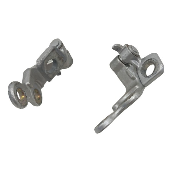 Dobradiça Porta Traseiro Direito Ford Focus Sedan 2001 2002 Dobradiça Porta Traseiro Direito Ford Focus Sedan 2001 2002