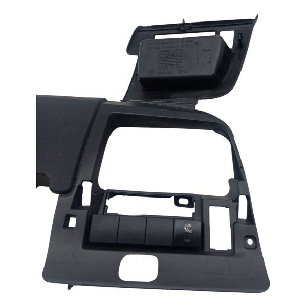 Moldura Painel Acabamento Inferior Painel C4 Pallas 2008 - Preto Moldura Painel Acabamento Inferior Painel C4 Pallas 2008 - Preto