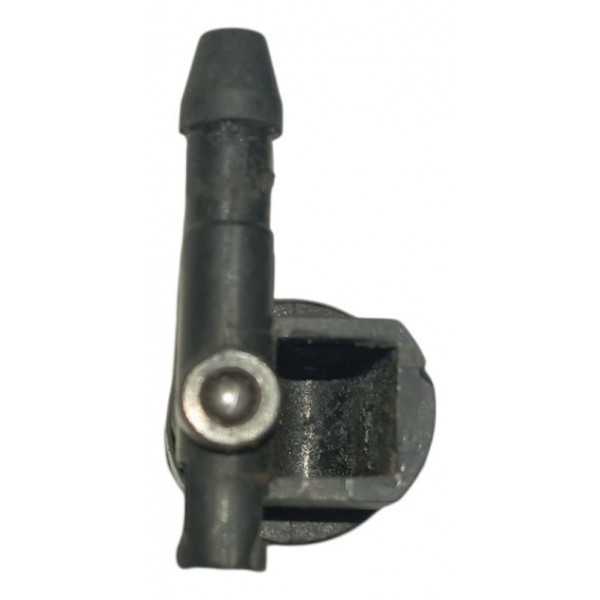 Brucutu Esguicho Parabrisa Chevrolet Astra 1.8 2002 2003 Brucutu Esguicho Parabrisa Chevrolet Astra 1.8 2002 2003