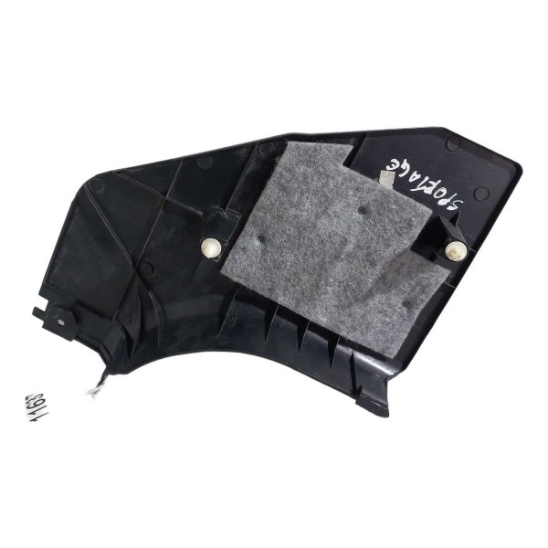 Acabamento Soleira Esquerda Kia Sportage 2010 Acabamento Soleira Esquerda Kia Sportage 2010