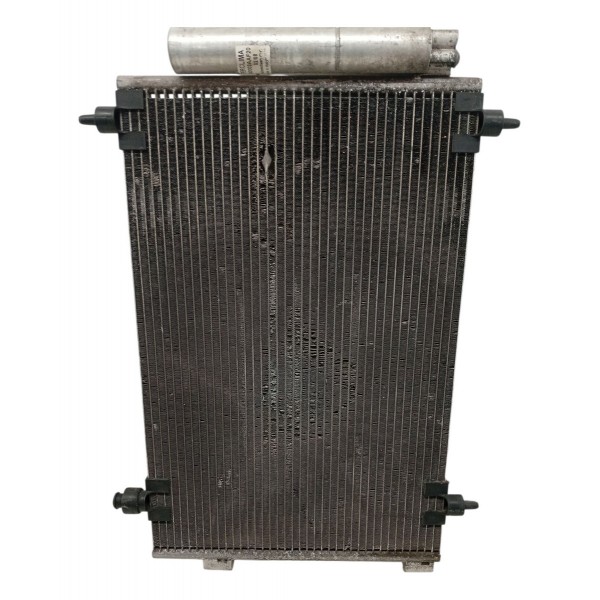 Condensador Ar Condicionado Citroen C4 2.0 2008 Detalhe Condensador Ar Condicionado Citroen C4 2.0 2008 Detalhe