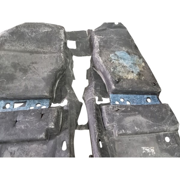 Carpete Assoalho Citroen C4 Lounge 2014 2015 2016 Detalhe