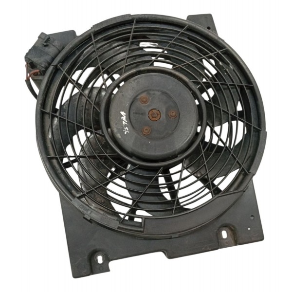 Moldura Motor Ventilador Ventoinha Chevrolet Astra 2002 2003 Moldura Motor Ventilador Ventoinha Chevrolet Astra 2002 2003