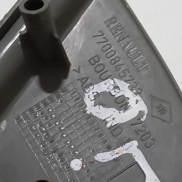 Moldura Interna Retrovisor Lado Direito Renault Clio